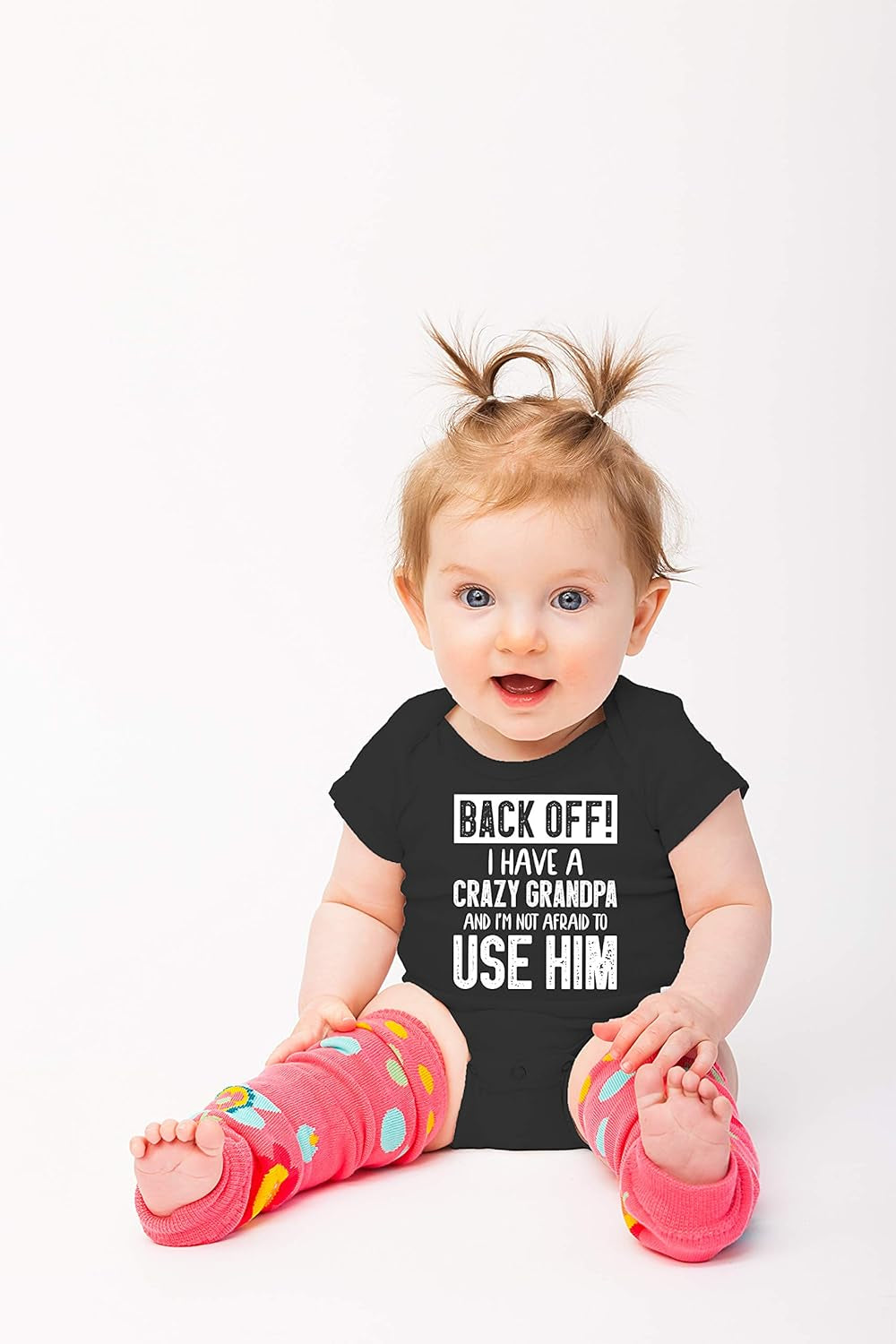 Back off !! I Have a Crazy Grandpa and I'M Not Afraid to Use Him - Funny Baby Essentials Romper (Newborn, Black)