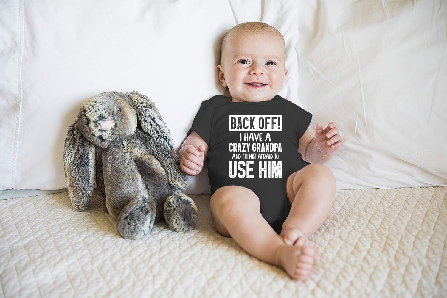 Back off !! I Have a Crazy Grandpa and I'M Not Afraid to Use Him - Funny Baby Essentials Romper (Newborn, Black)